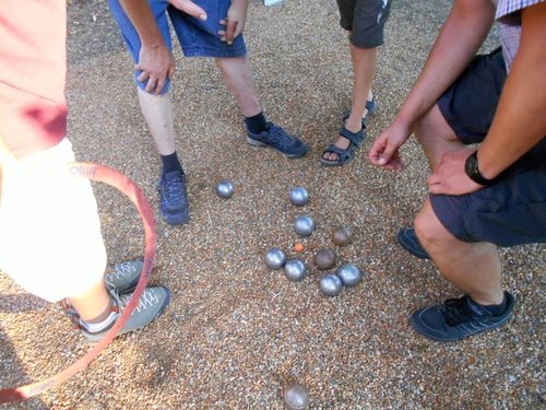 39585463_1968423159847399_270489390965325824_n
